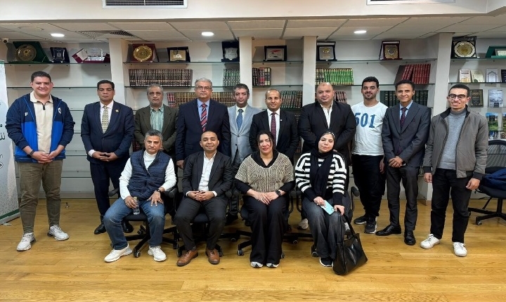 منتدى طابة للشباب يناقش قضية "الإدمان الرقمي بين الشباب".